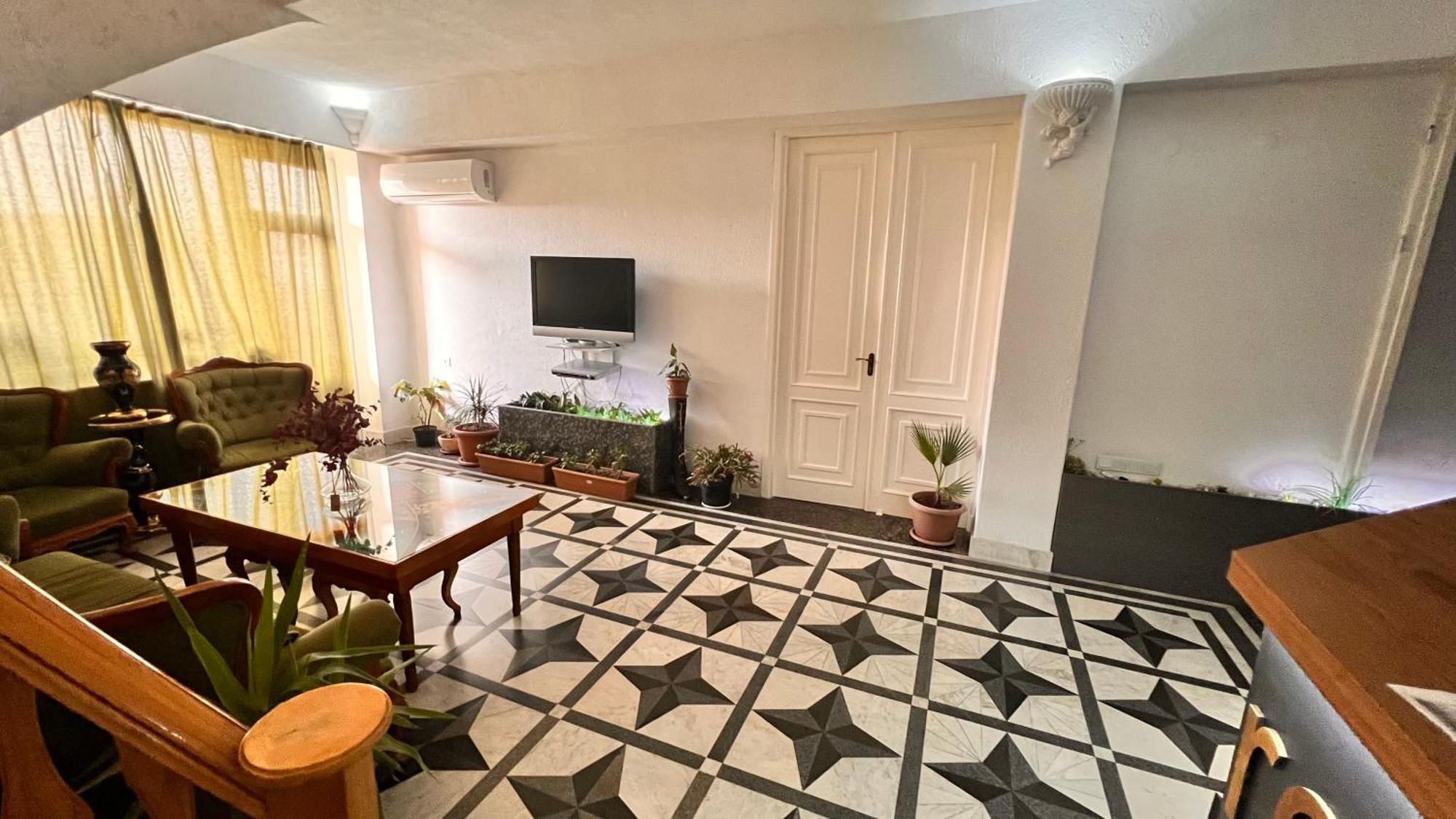 يريفان Elross Hotel المظهر الخارجي الصورة