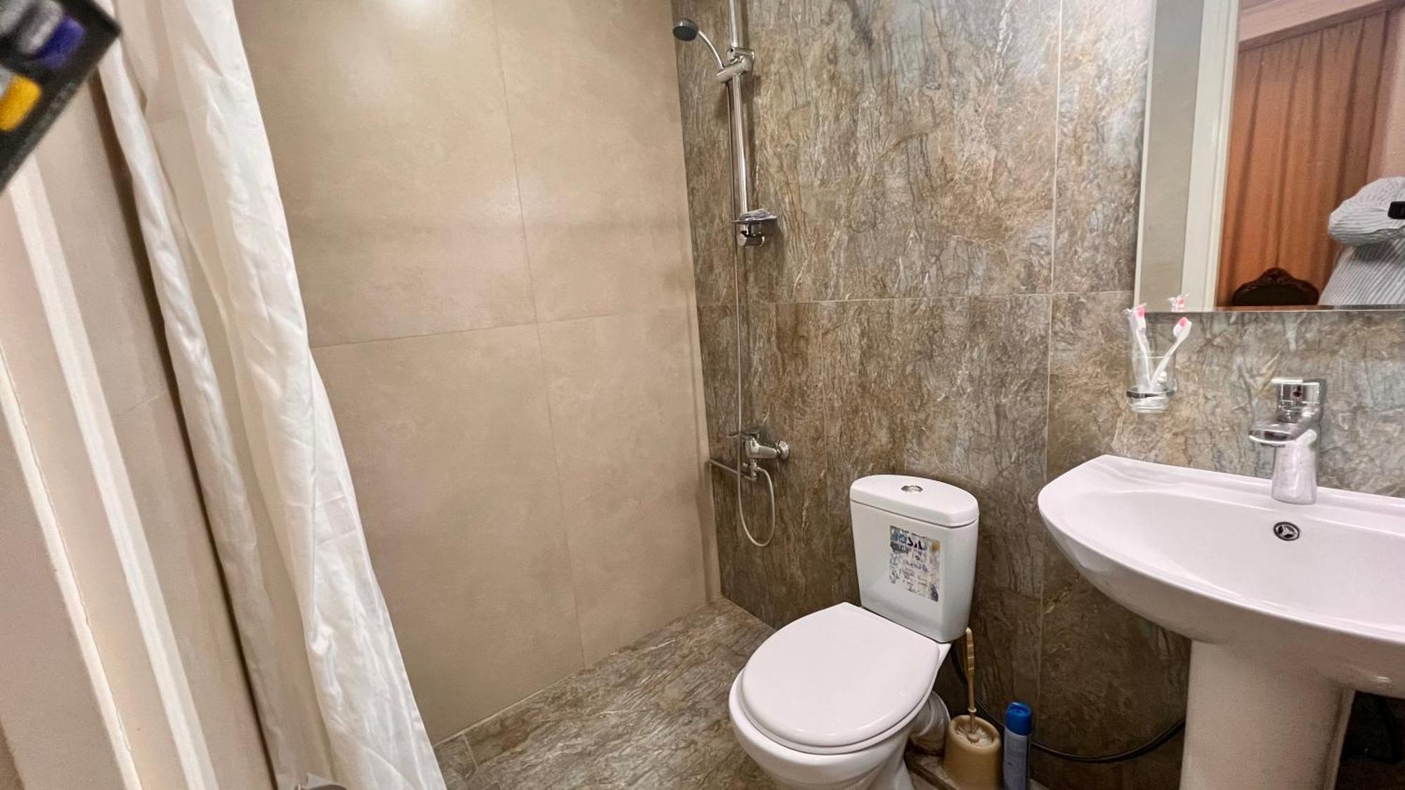 يريفان Elross Hotel المظهر الخارجي الصورة