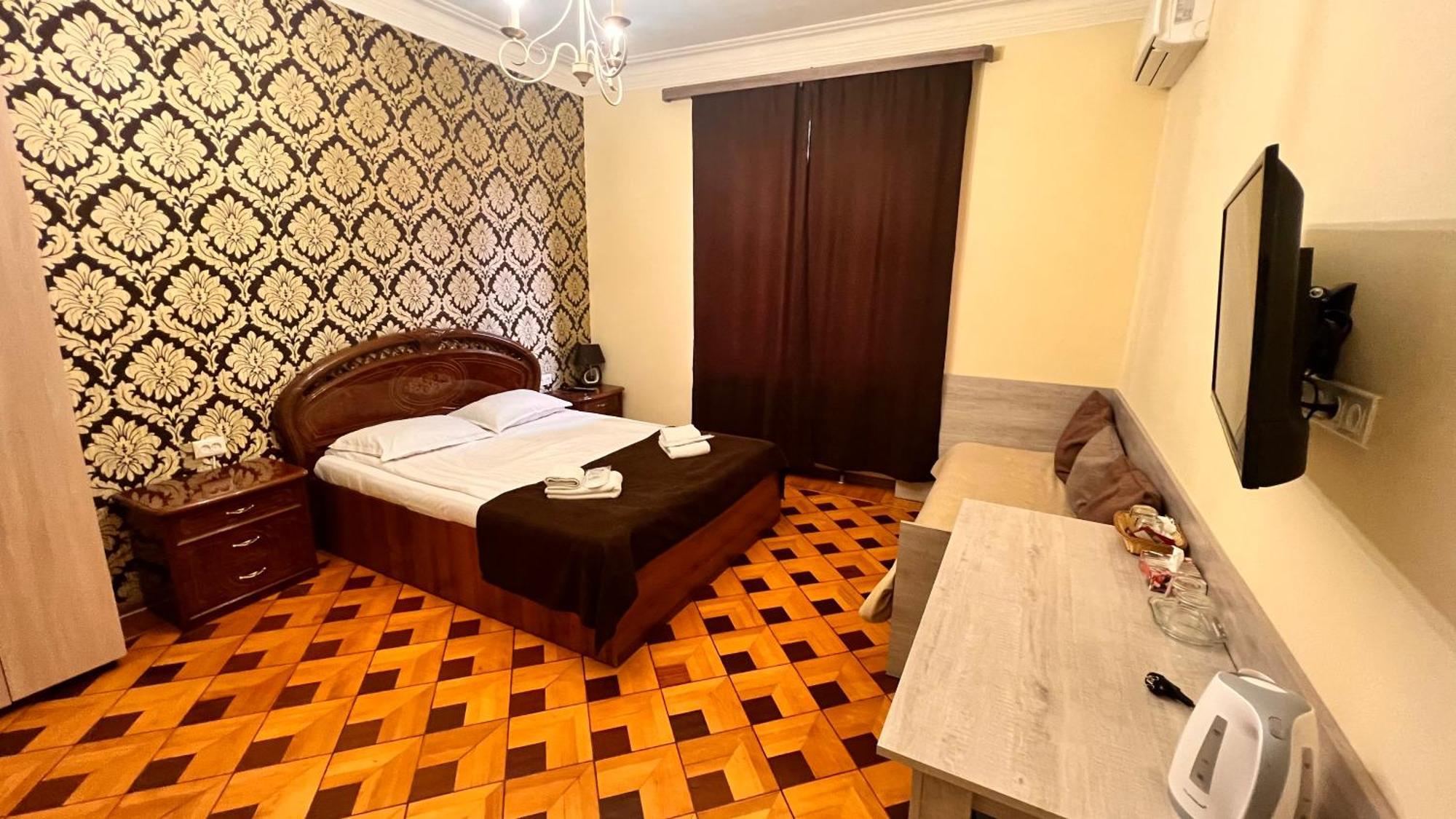 يريفان Elross Hotel المظهر الخارجي الصورة