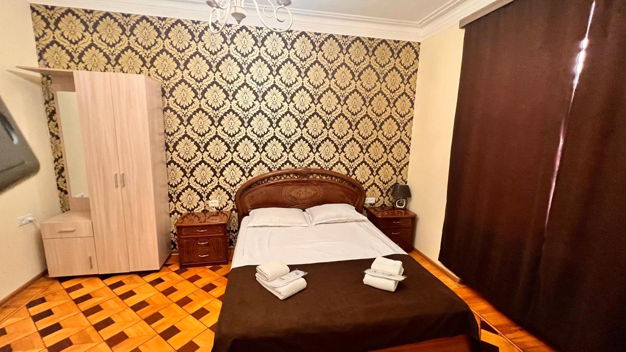 يريفان Elross Hotel المظهر الخارجي الصورة